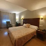 Abadia Camino Santiago ホテル