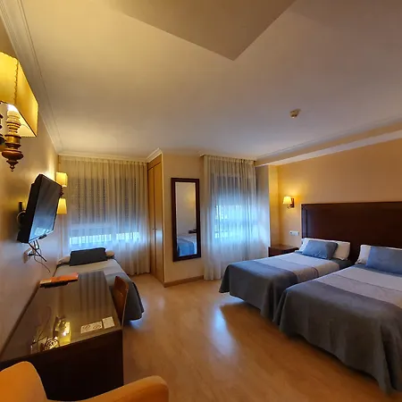 Abadia Camino Santiago Hotel