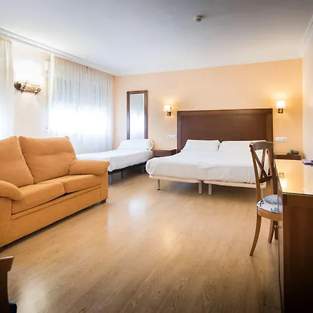 Hotel Abadia Camino Santiago 3*