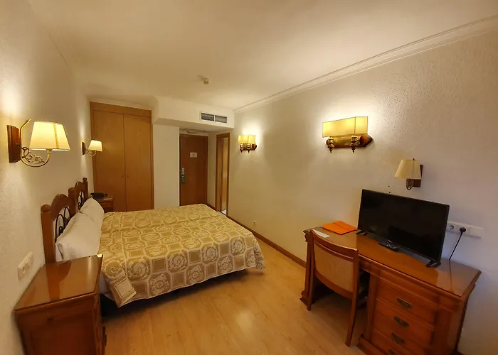 Abadía Camino Santiago 3*